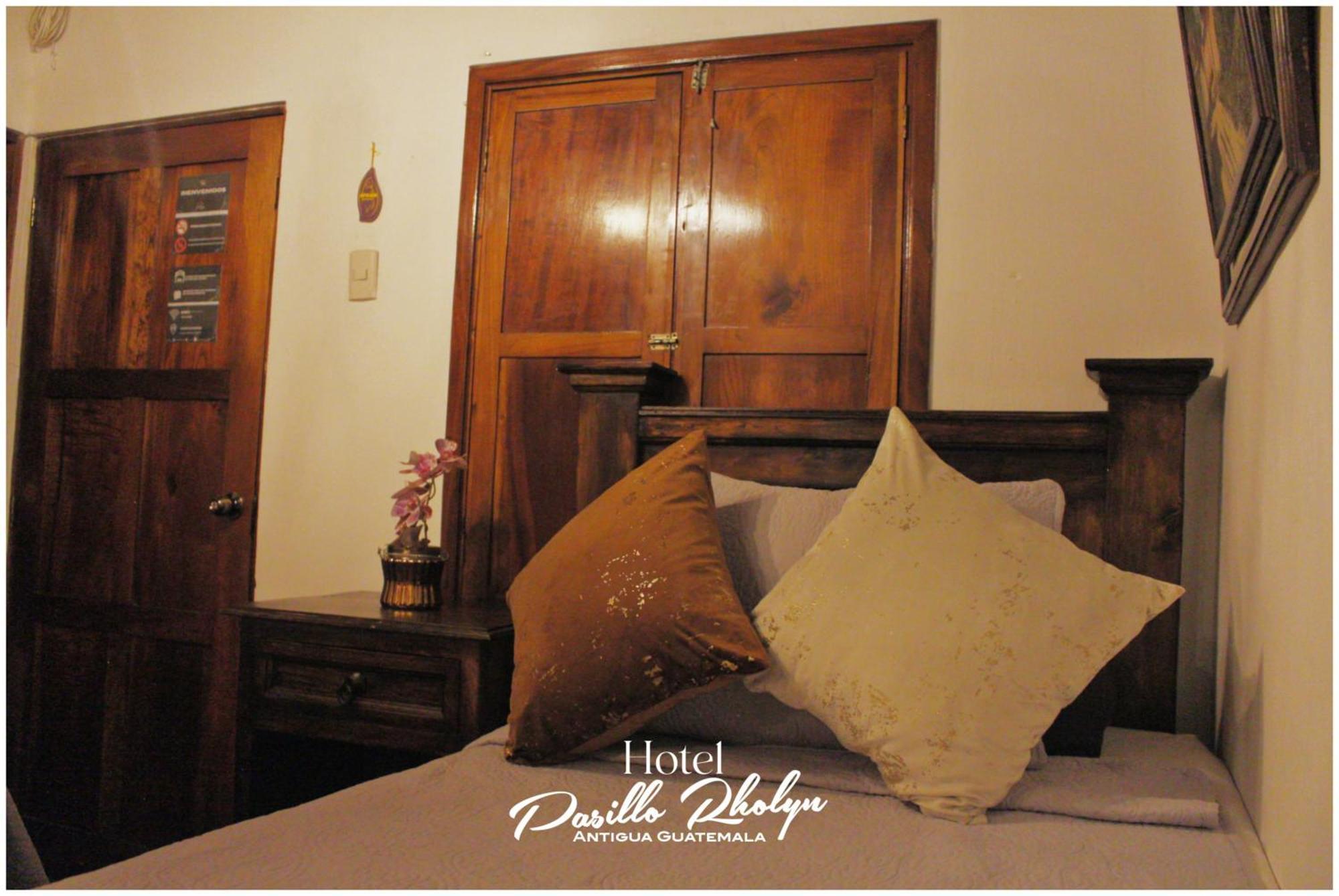 Hotel Rholyn Pura Vida !! Antigua Kültér fotó